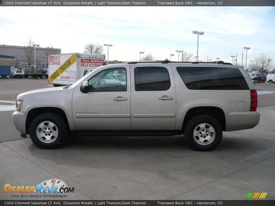 2009 Chevrolet Suburban LT 4x4 Greystone Metallic / Light Titanium/Dark Titanium Photo #4