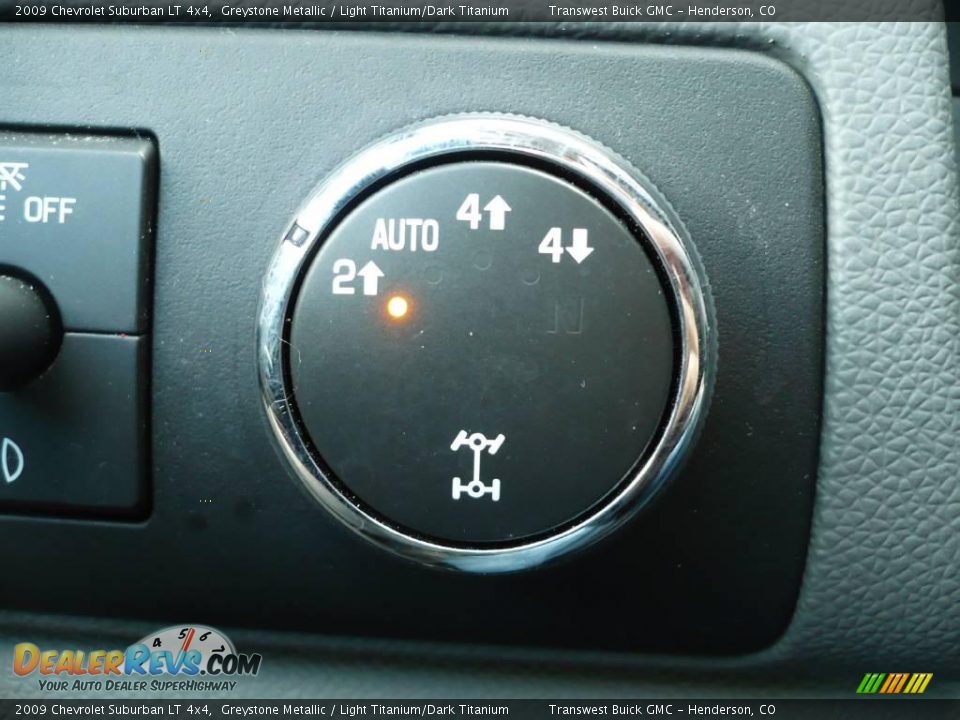 2009 Chevrolet Suburban LT 4x4 Greystone Metallic / Light Titanium/Dark Titanium Photo #13