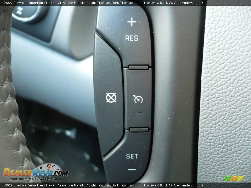 2009 Chevrolet Suburban LT 4x4 Greystone Metallic / Light Titanium/Dark Titanium Photo #14