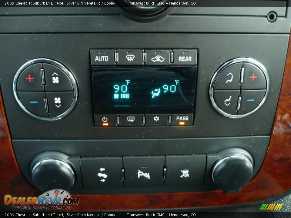 2009 Chevrolet Suburban LT 4x4 Silver Birch Metallic / Ebony Photo #11