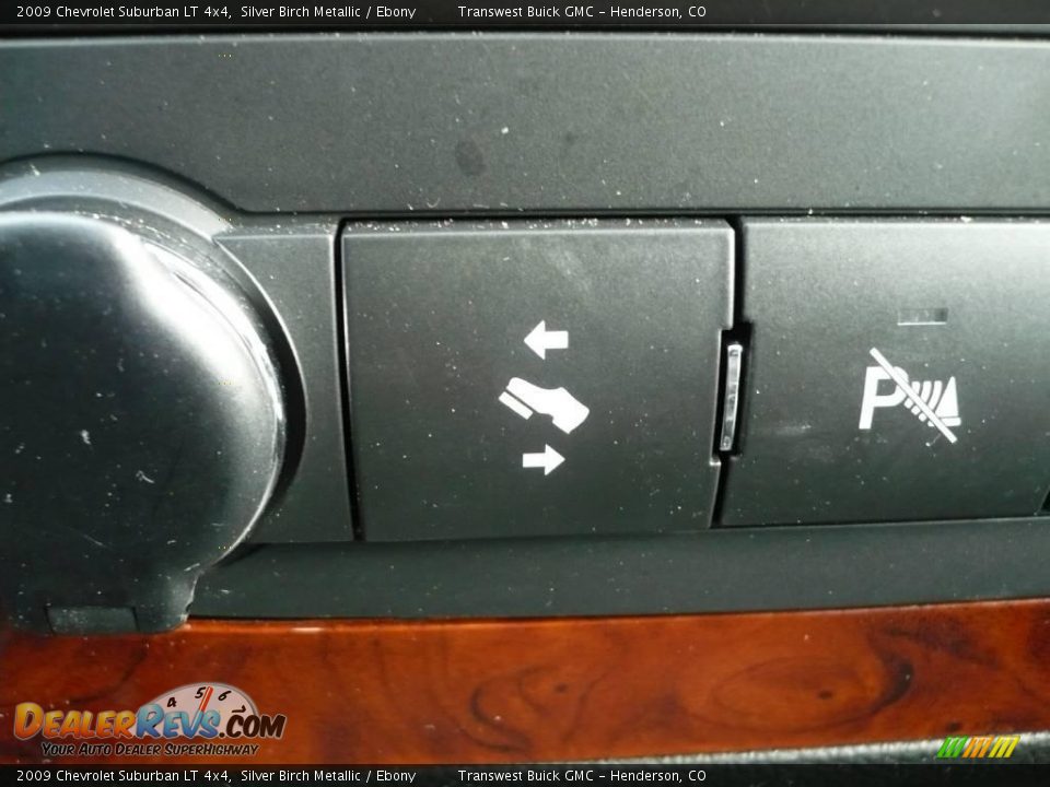 2009 Chevrolet Suburban LT 4x4 Silver Birch Metallic / Ebony Photo #12