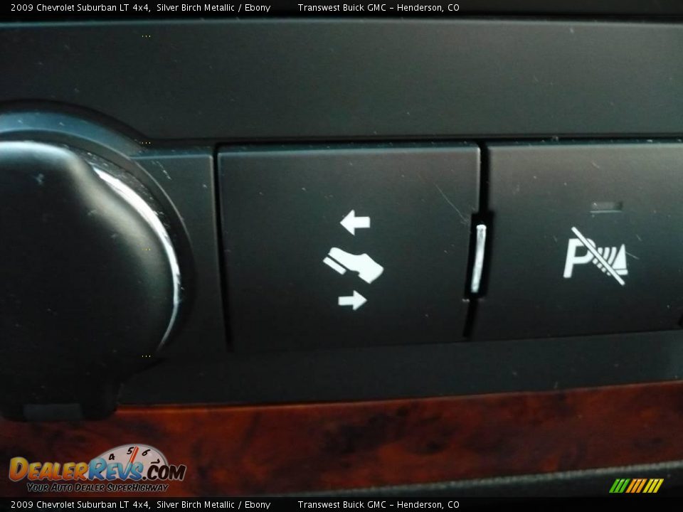 2009 Chevrolet Suburban LT 4x4 Silver Birch Metallic / Ebony Photo #13