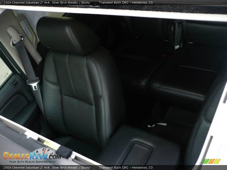 2009 Chevrolet Suburban LT 4x4 Silver Birch Metallic / Ebony Photo #22