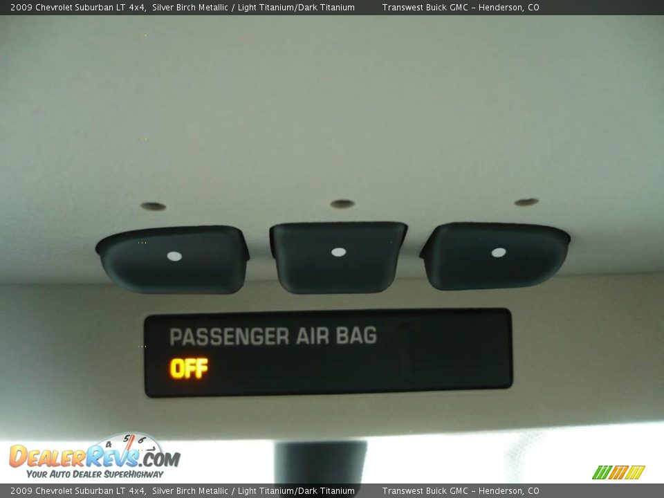 2009 Chevrolet Suburban LT 4x4 Silver Birch Metallic / Light Titanium/Dark Titanium Photo #19