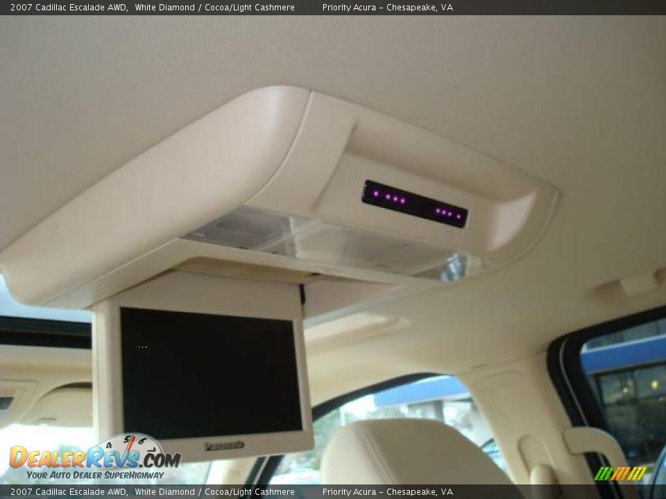 2007 Cadillac Escalade AWD White Diamond / Cocoa/Light Cashmere Photo #16