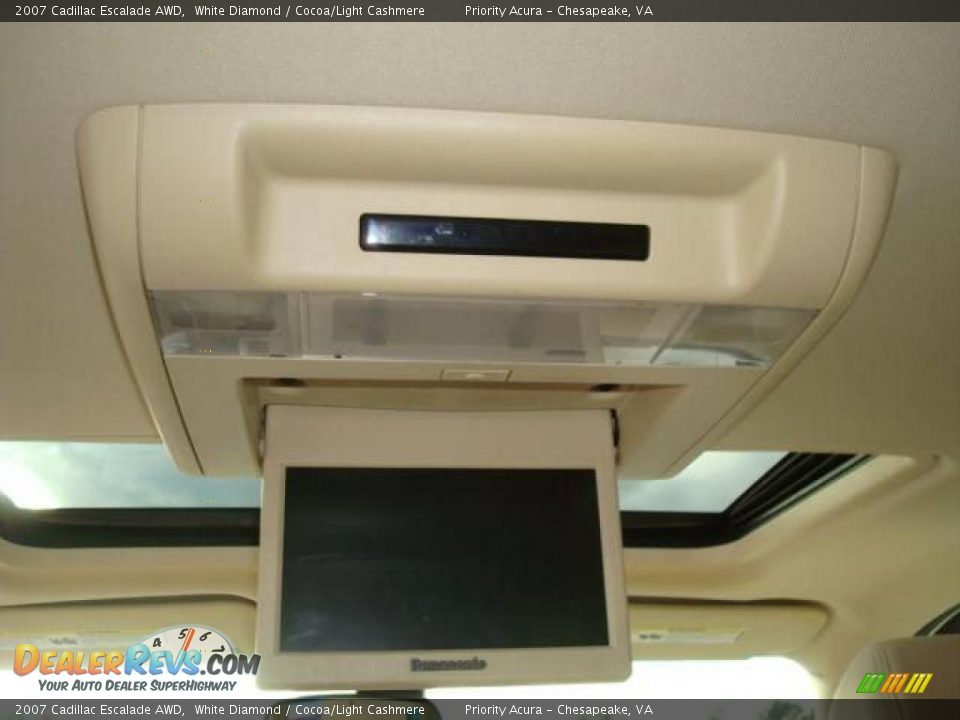 2007 Cadillac Escalade AWD White Diamond / Cocoa/Light Cashmere Photo #17