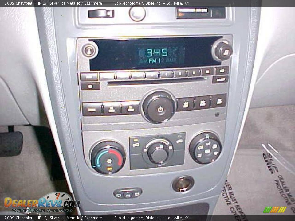 2009 Chevrolet HHR LS Silver Ice Metallic / Cashmere Photo #24