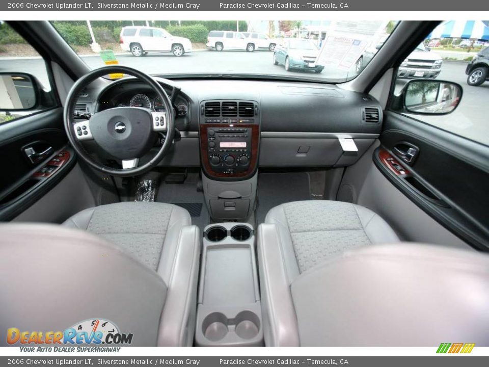 2006 Chevrolet Uplander LT Silverstone Metallic / Medium Gray Photo #24