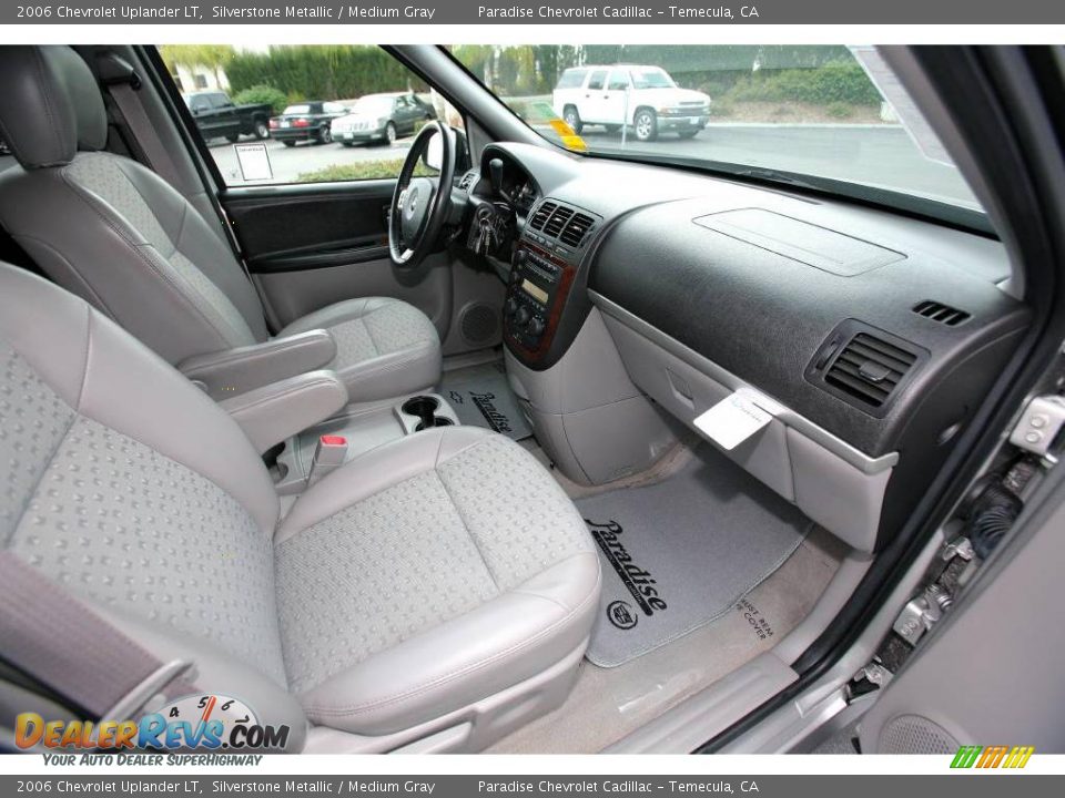 2006 Chevrolet Uplander LT Silverstone Metallic / Medium Gray Photo #27