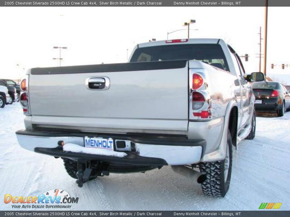 2005 Chevrolet Silverado 2500HD LS Crew Cab 4x4 Silver Birch Metallic / Dark Charcoal Photo #5
