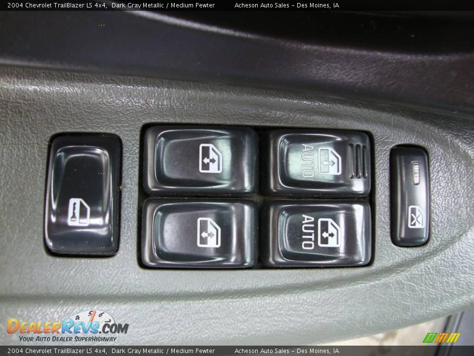 2004 Chevrolet TrailBlazer LS 4x4 Dark Gray Metallic / Medium Pewter Photo #16