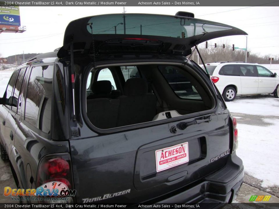2004 Chevrolet TrailBlazer LS 4x4 Dark Gray Metallic / Medium Pewter Photo #25