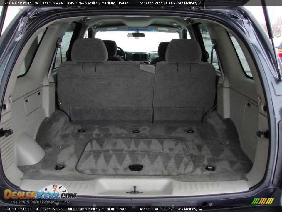 2004 Chevrolet TrailBlazer LS 4x4 Dark Gray Metallic / Medium Pewter Photo #28