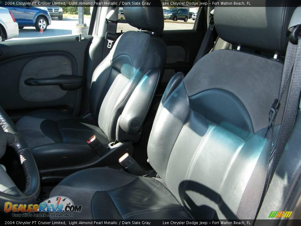 2004 Chrysler PT Cruiser Limited Light Almond Pearl Metallic / Dark Slate Gray Photo #13