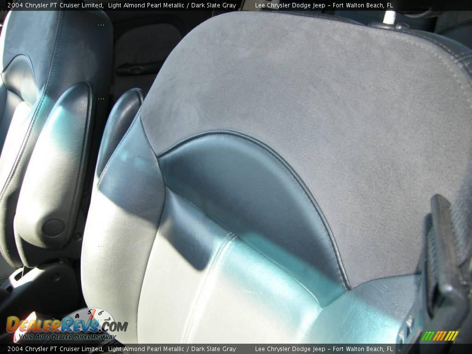 2004 Chrysler PT Cruiser Limited Light Almond Pearl Metallic / Dark Slate Gray Photo #14