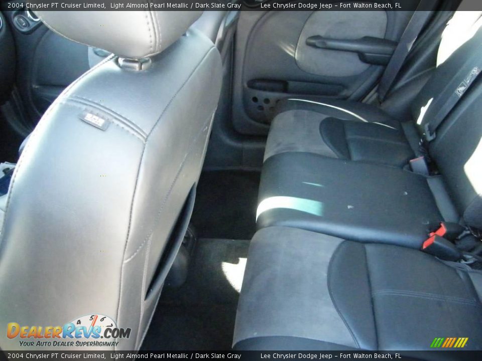 2004 Chrysler PT Cruiser Limited Light Almond Pearl Metallic / Dark Slate Gray Photo #22