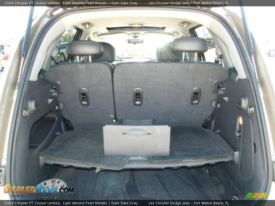 2004 Chrysler PT Cruiser Limited Light Almond Pearl Metallic / Dark Slate Gray Photo #24