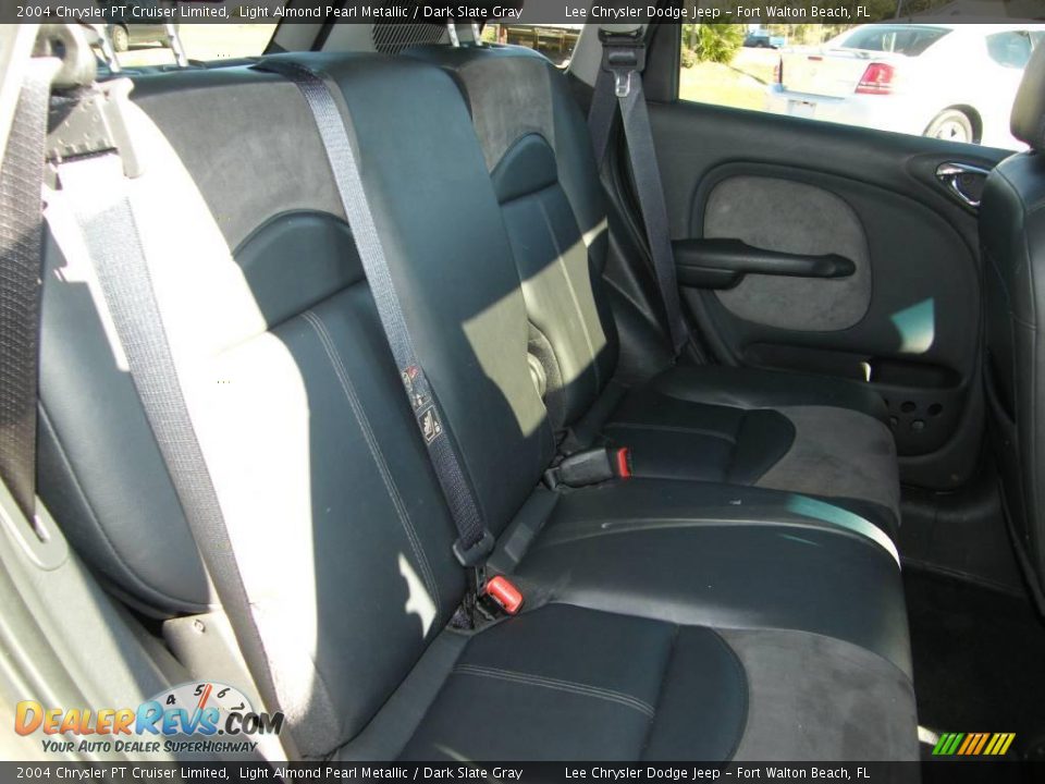 2004 Chrysler PT Cruiser Limited Light Almond Pearl Metallic / Dark Slate Gray Photo #25