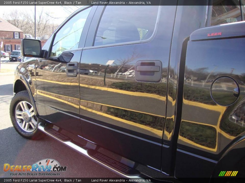 2005 Ford F150 Lariat SuperCrew 4x4 Black / Tan Photo #4