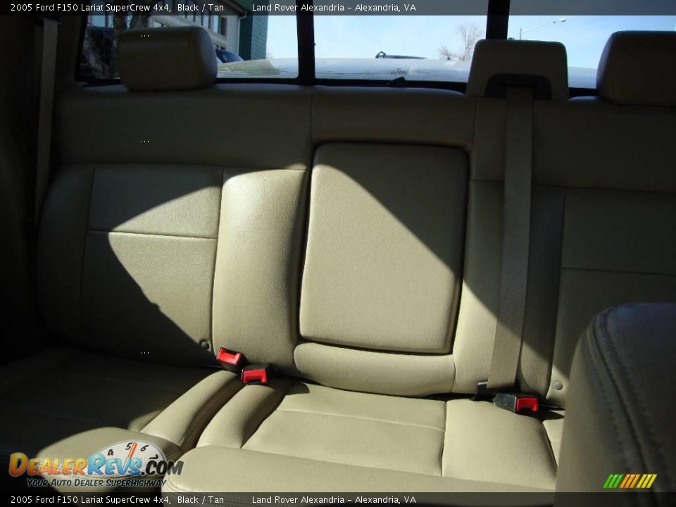 2005 Ford F150 Lariat SuperCrew 4x4 Black / Tan Photo #17