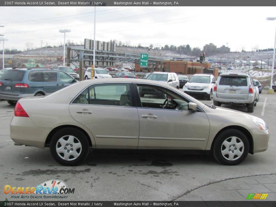 2007 Honda Accord LX Sedan Desert Mist Metallic / Ivory Photo #7