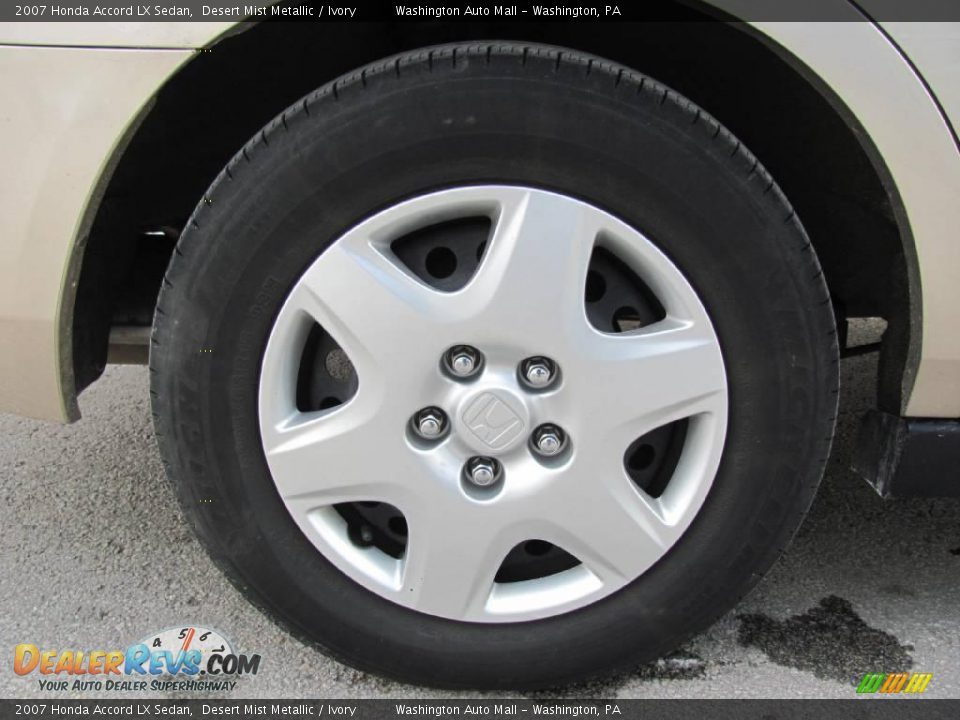 2007 Honda Accord LX Sedan Desert Mist Metallic / Ivory Photo #8