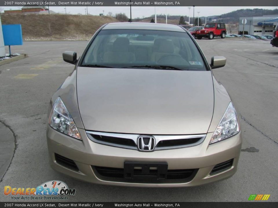 2007 Honda Accord LX Sedan Desert Mist Metallic / Ivory Photo #10