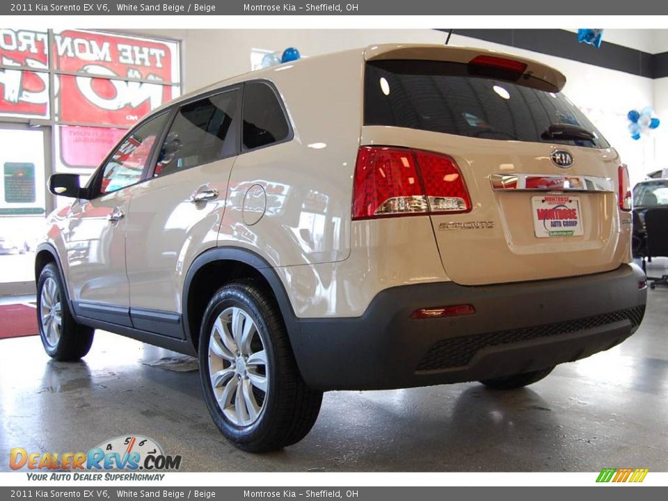 2011 Kia Sorento EX V6 White Sand Beige / Beige Photo #5
