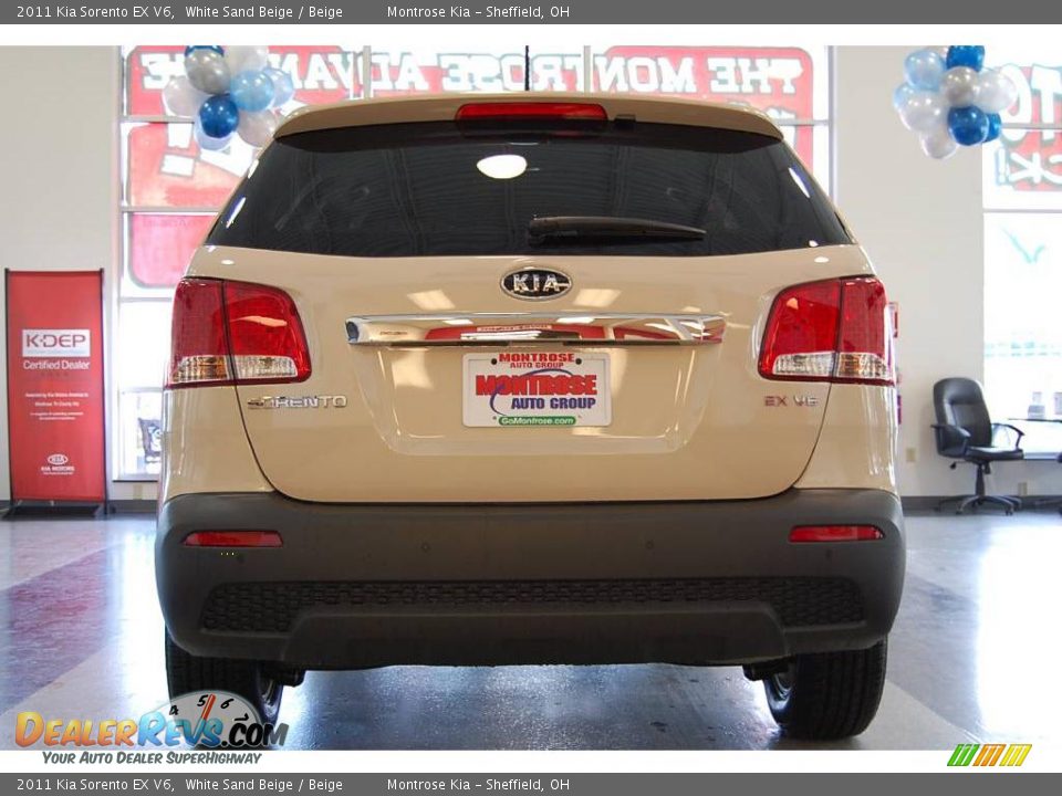 2011 Kia Sorento EX V6 White Sand Beige / Beige Photo #7