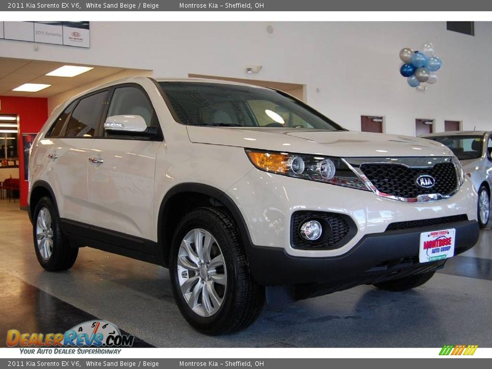 2011 Kia Sorento EX V6 White Sand Beige / Beige Photo #10
