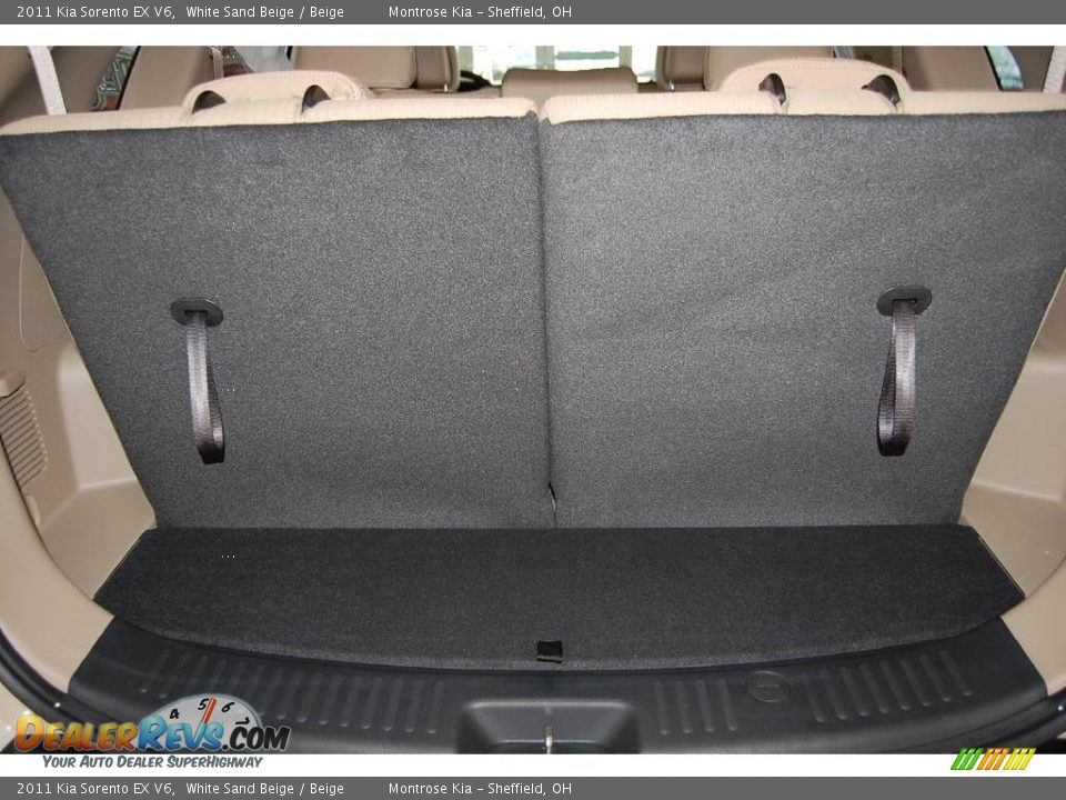2011 Kia Sorento EX V6 White Sand Beige / Beige Photo #29