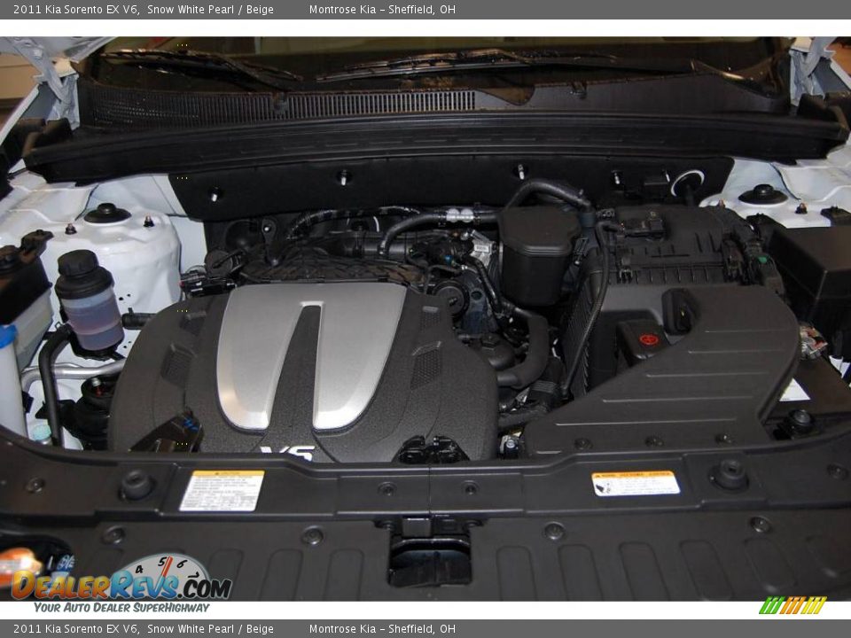 2011 Kia Sorento EX V6 Snow White Pearl / Beige Photo #27