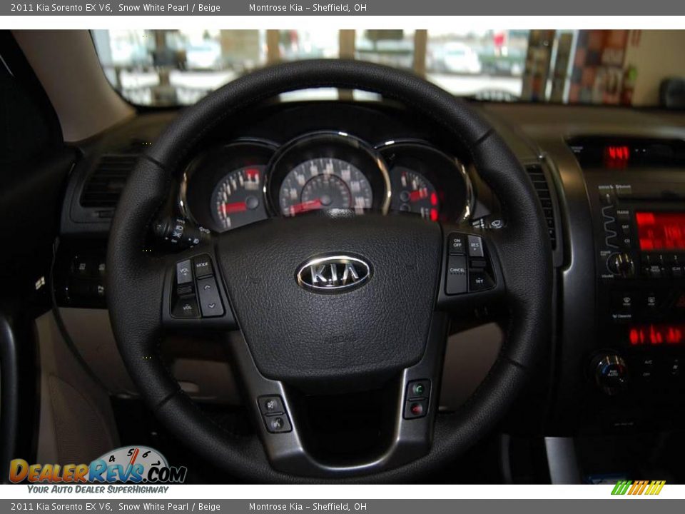 2011 Kia Sorento EX V6 Snow White Pearl / Beige Photo #33
