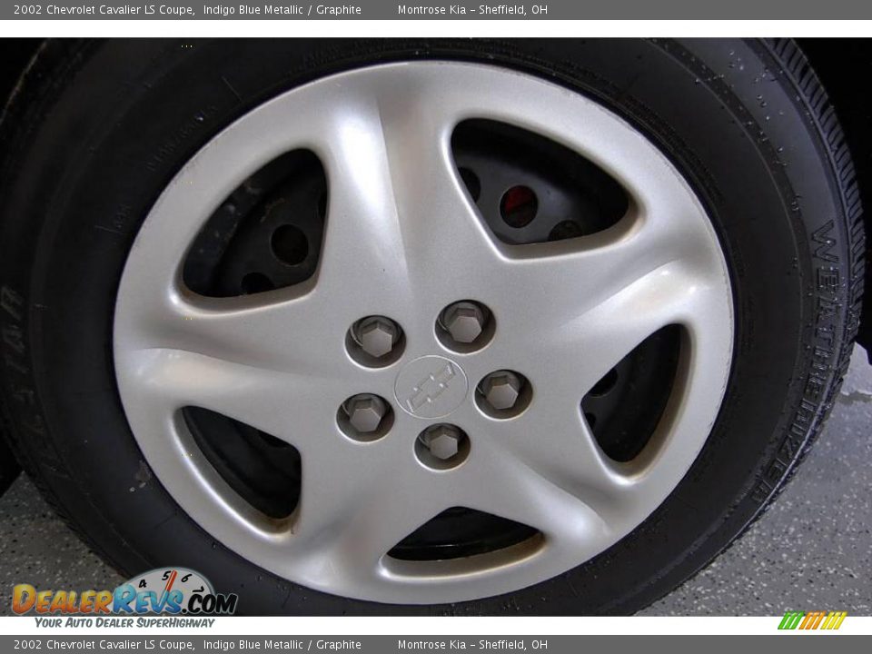 2002 Chevrolet Cavalier LS Coupe Indigo Blue Metallic / Graphite Photo #27