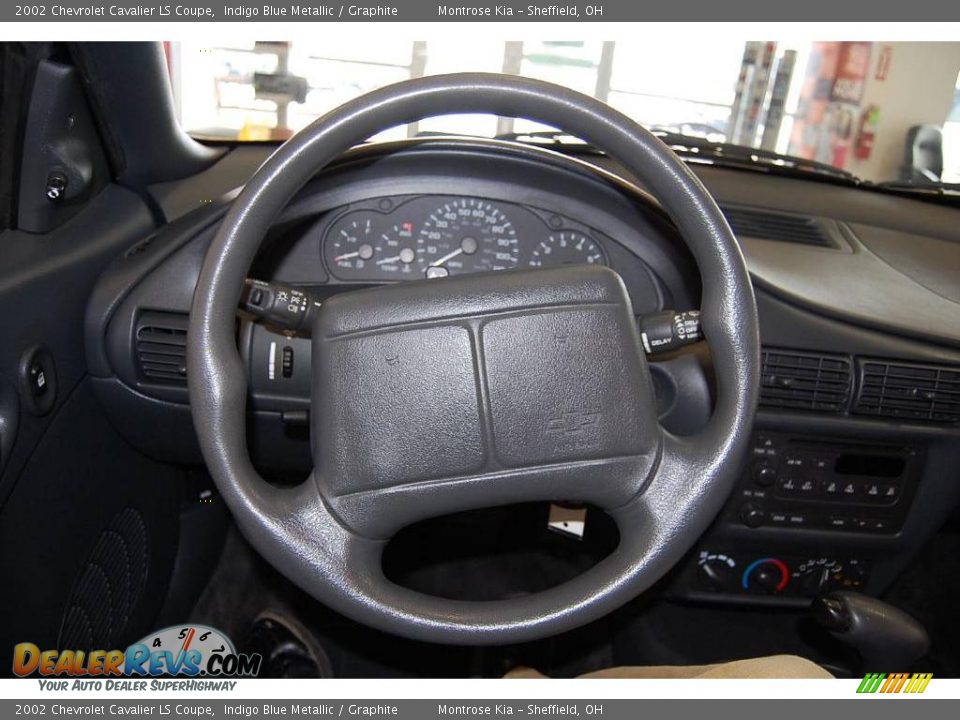 2002 Chevrolet Cavalier LS Coupe Indigo Blue Metallic / Graphite Photo #29