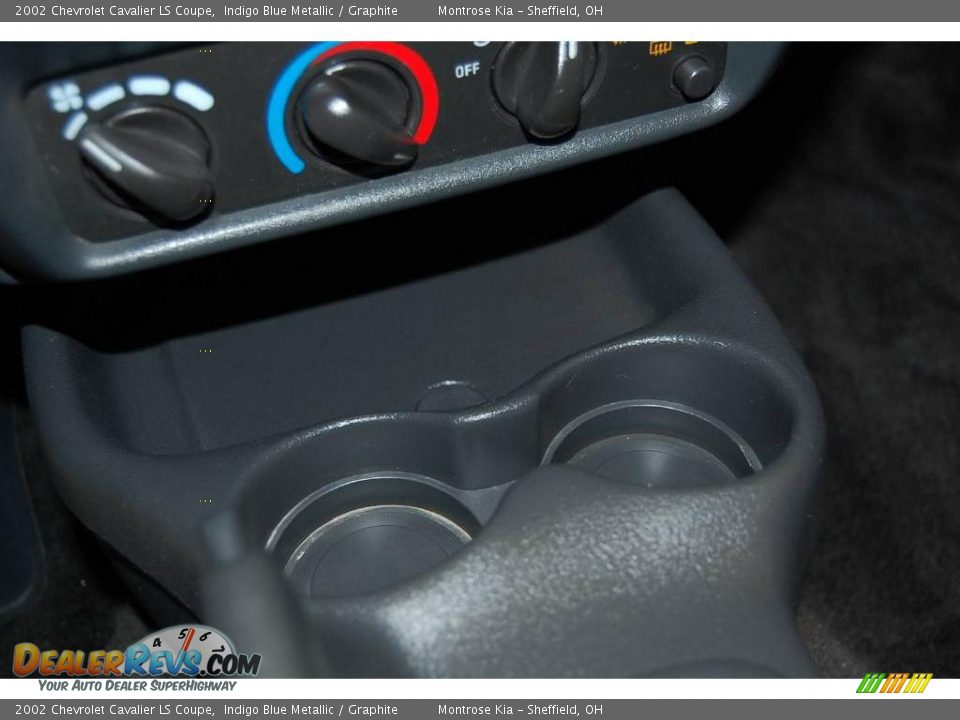 2002 Chevrolet Cavalier LS Coupe Indigo Blue Metallic / Graphite Photo #34
