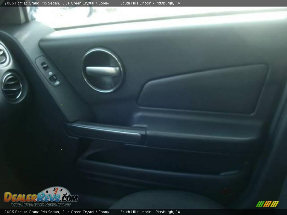 2006 Pontiac Grand Prix Sedan Blue Green Crystal / Ebony Photo #12