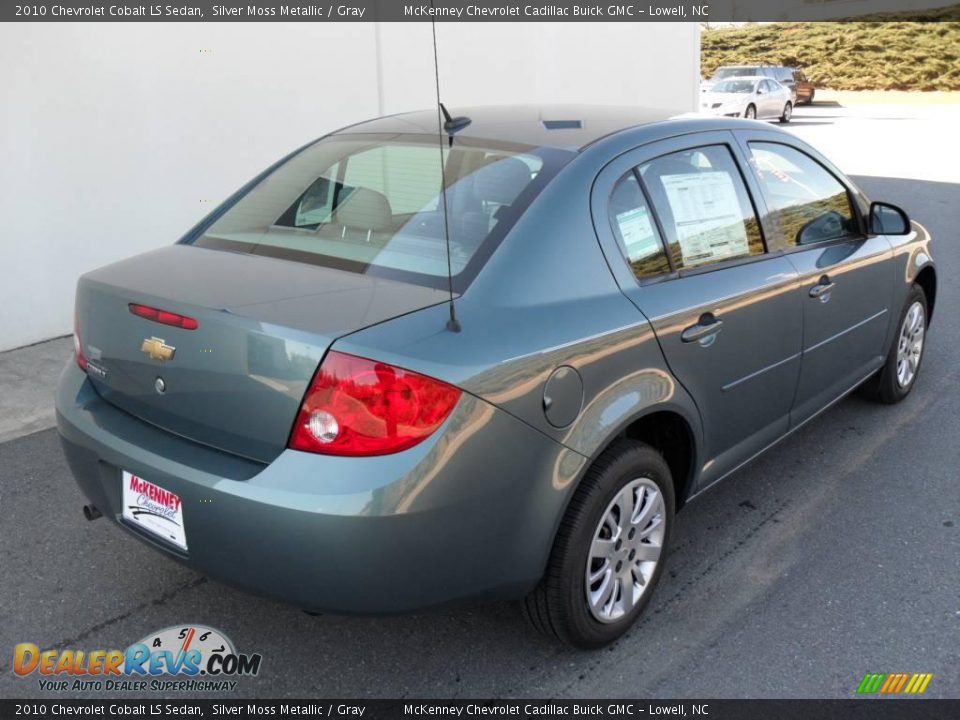 2010 Chevrolet Cobalt LS Sedan Silver Moss Metallic / Gray Photo #4