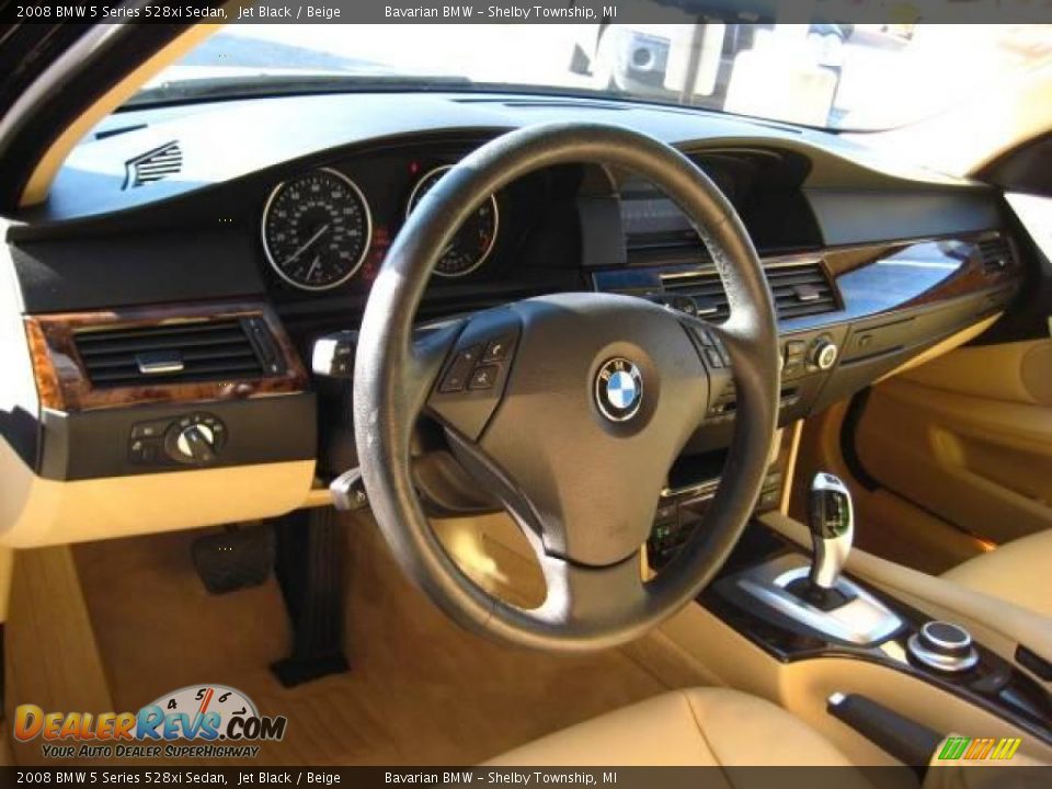 2008 BMW 5 Series 528xi Sedan Jet Black / Beige Photo #13