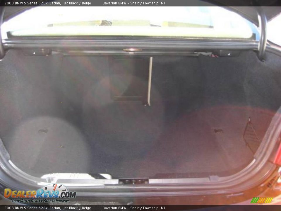 2008 BMW 5 Series 528xi Sedan Jet Black / Beige Photo #16
