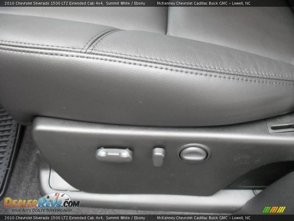 2010 Chevrolet Silverado 1500 LTZ Extended Cab 4x4 Summit White / Ebony Photo #8