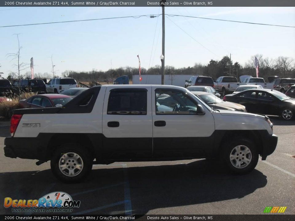 2006 Chevrolet Avalanche Z71 4x4 Summit White / Gray/Dark Charcoal Photo #5
