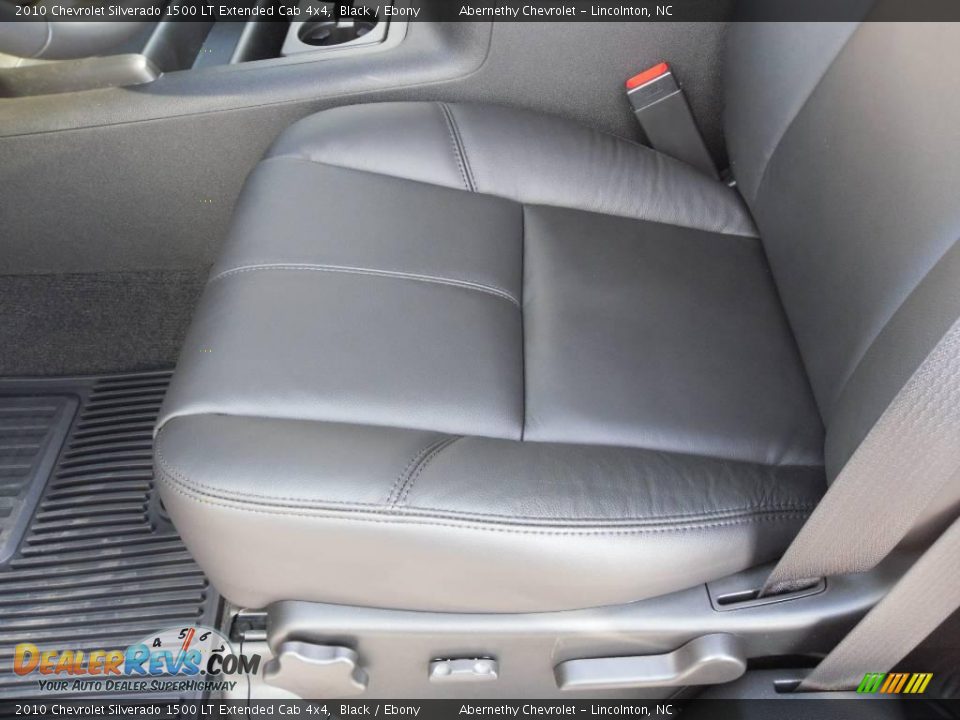 2010 Chevrolet Silverado 1500 LT Extended Cab 4x4 Black / Ebony Photo #8