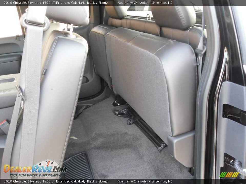 2010 Chevrolet Silverado 1500 LT Extended Cab 4x4 Black / Ebony Photo #11