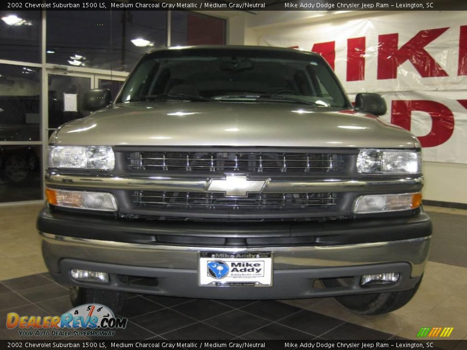 2002 Chevrolet Suburban 1500 LS Medium Charcoal Gray Metallic / Medium Gray/Neutral Photo #2