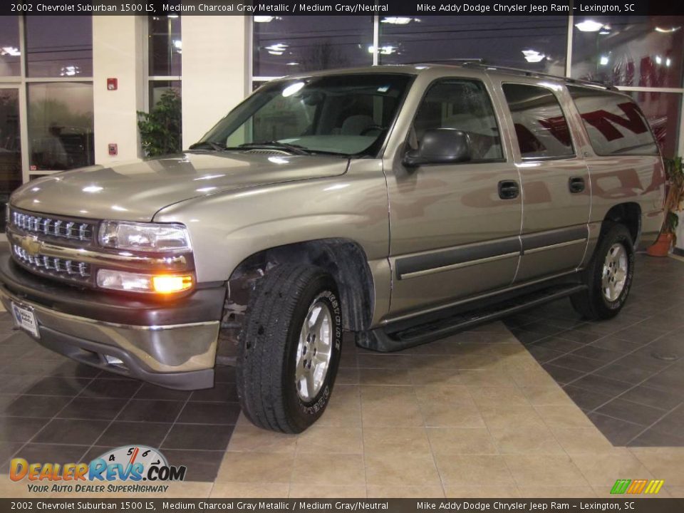 2002 Chevrolet Suburban 1500 LS Medium Charcoal Gray Metallic / Medium Gray/Neutral Photo #3