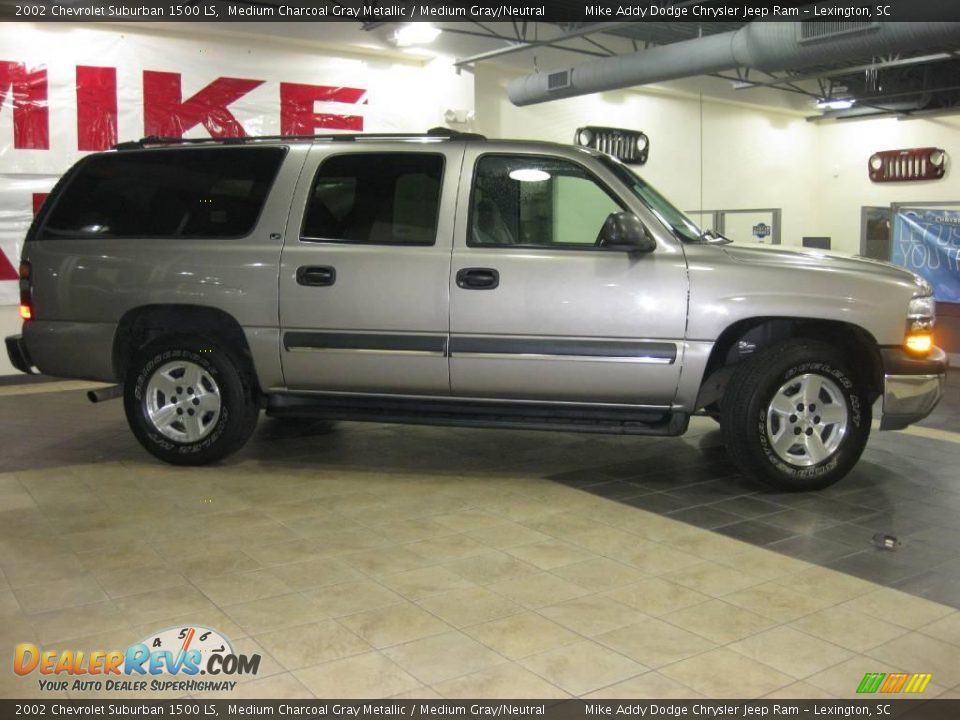 2002 Chevrolet Suburban 1500 LS Medium Charcoal Gray Metallic / Medium Gray/Neutral Photo #6