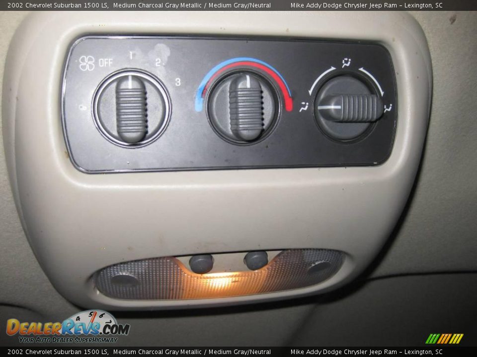 2002 Chevrolet Suburban 1500 LS Medium Charcoal Gray Metallic / Medium Gray/Neutral Photo #17