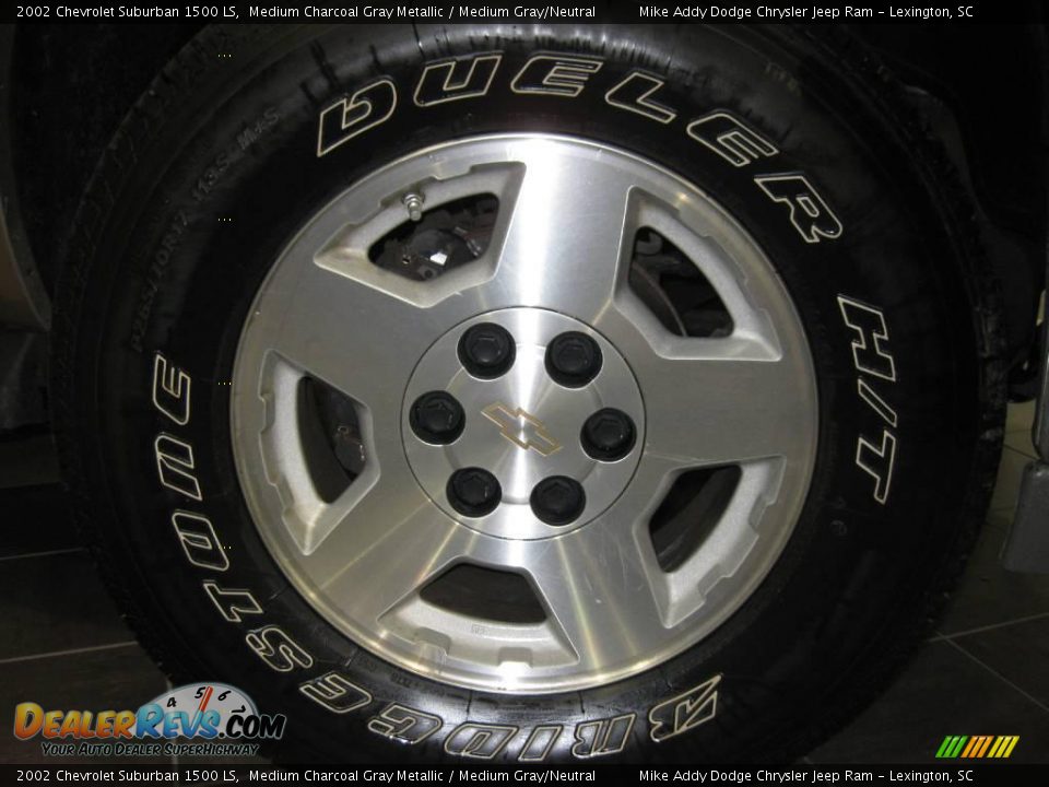 2002 Chevrolet Suburban 1500 LS Medium Charcoal Gray Metallic / Medium Gray/Neutral Photo #25