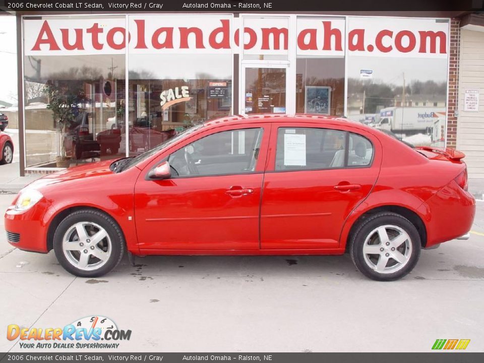 2006 Chevrolet Cobalt LT Sedan Victory Red / Gray Photo #1